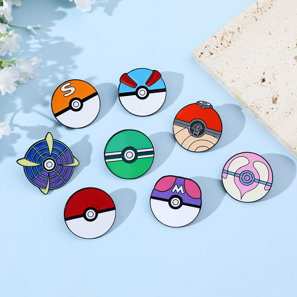 애니메이션 볼 만화 에나멜 핀 금속 브로치 배지 의류  - Pokeball Cosplay Prop 리뷰 및 가격
