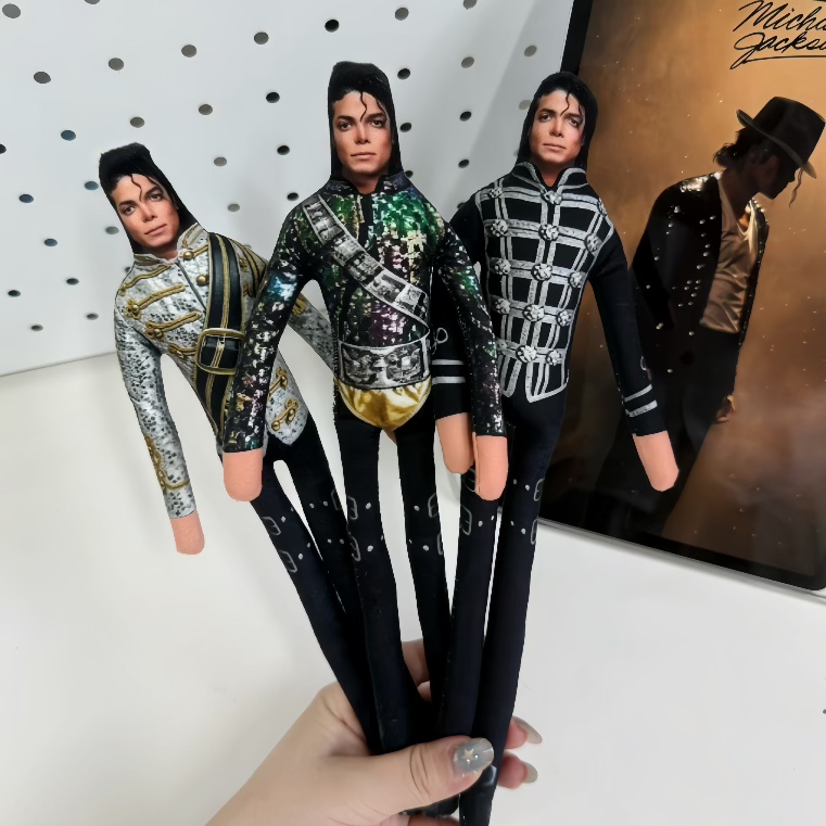 2026년 신형 마이클 잭슨 코스프레 소품 인형 플러시 - Evoker Cosplay Prop 리뷰 및 가격